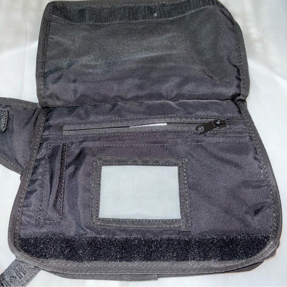 Air Jordan Collaborator Fanny Pack Belt Bag 'Black' 9A0331-023 - Picture 12 of 16